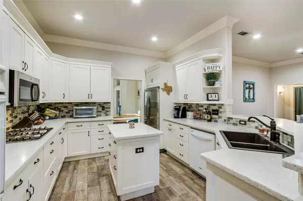 4012 Dendron Drive, Flower Mound, TX 75028