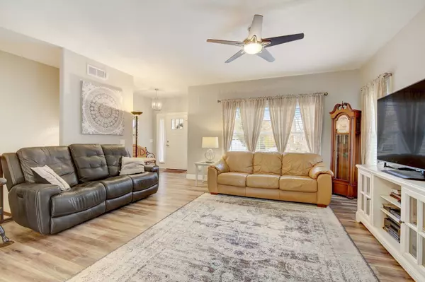 1005 Tara Lane, Waunakee, WI 53597