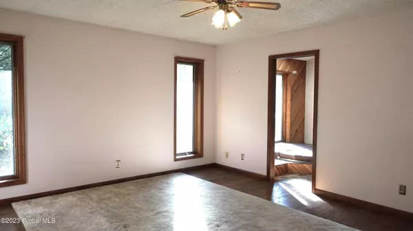 2669 W Old State Road, Guilderland, NY 12306