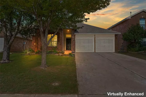 2864 Grandview Drive, Grand Prairie, TX 75052