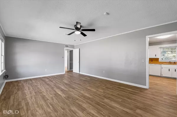 603 Center Park Drive, Springhill, LA 71075