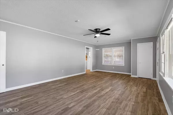 603 Center Park Drive, Springhill, LA 71075