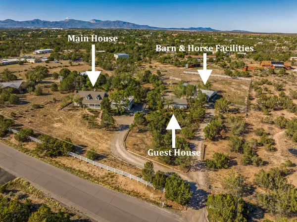 213 Rio Bravo DR, Los Alamos, NM 87547