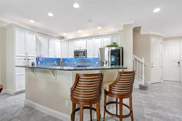 10605 BELFRY CIR, Orlando, FL 32832