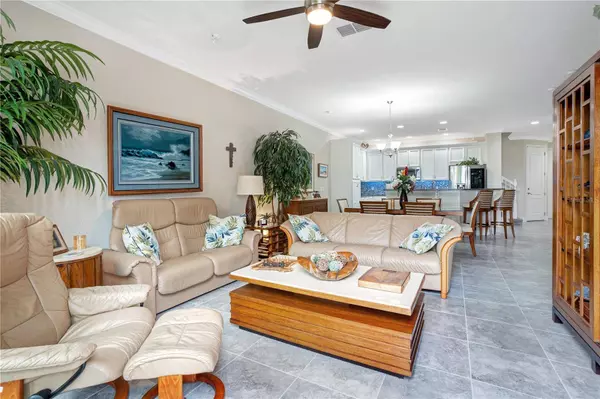 10605 BELFRY CIR, Orlando, FL 32832