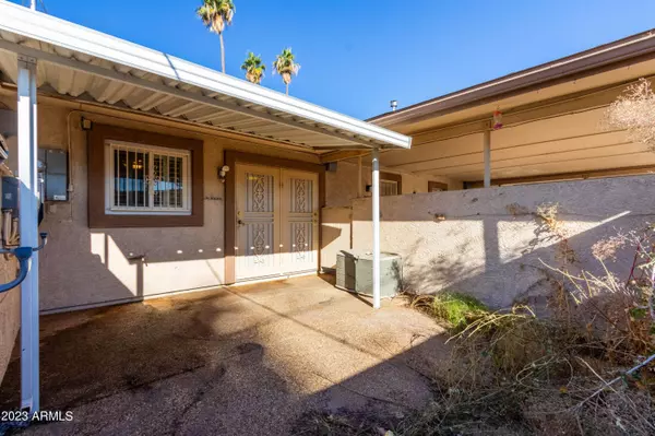 10629 W COGGINS Drive, Sun City, AZ 85351