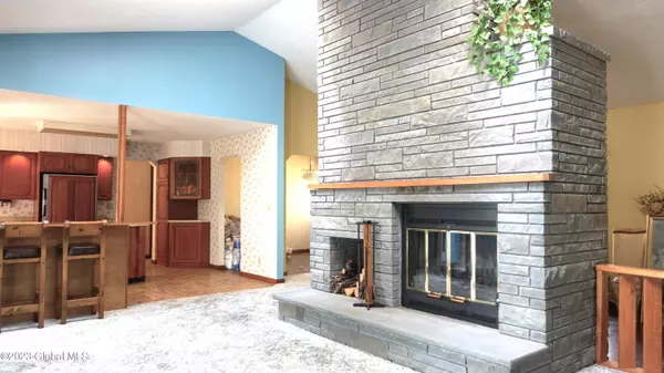 2669 W Old State Road, Guilderland, NY 12306