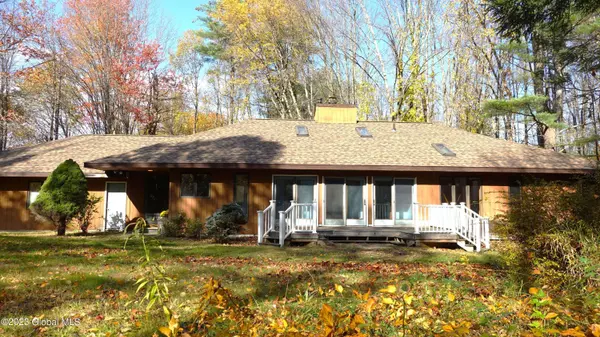 2669 W Old State Road, Guilderland, NY 12306