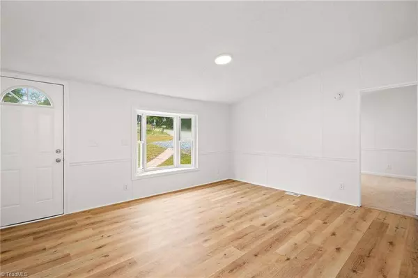 103 Tori LN, Lexington, NC 27295