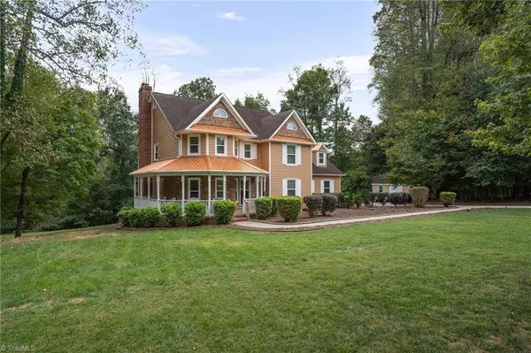 5205 Huntingwood DR, Pleasant Garden, NC 27313