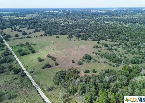 TBD Dickinson RD, Yoakum, TX 77995