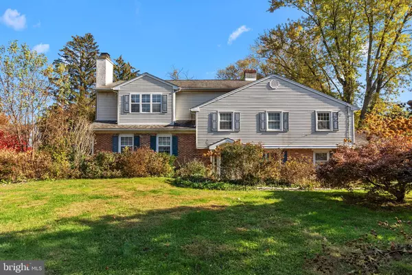 521 HORSESHOE DR, Media, PA 19063