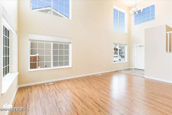 11313 Discovery View DR, Anchorage, AK 99515