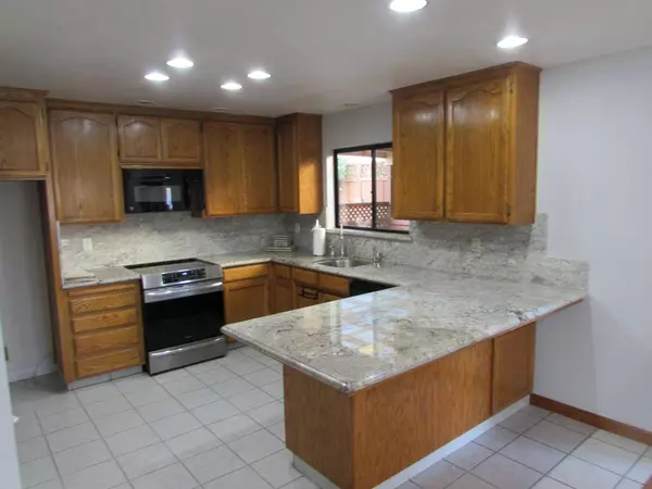 1701 Albion CT, Hollister, CA 95023