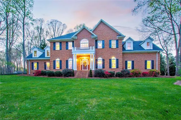 200 Amber LN, Lexington, NC 27292