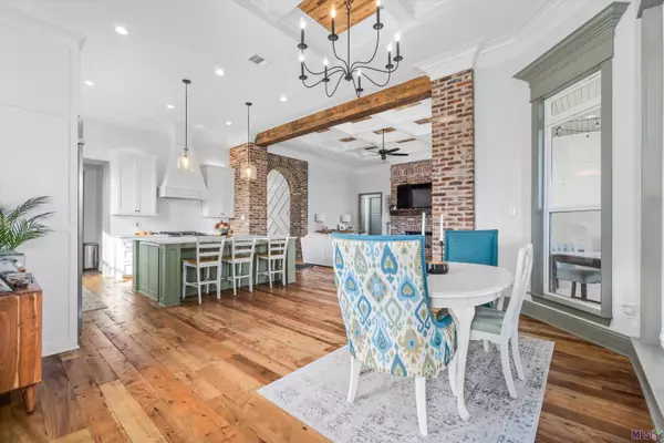 6541 FEATHER RIDGE DR, Baton Rouge, LA 70817