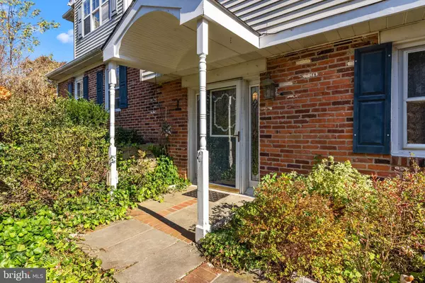 521 HORSESHOE DR, Media, PA 19063