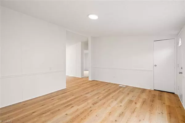 103 Tori LN, Lexington, NC 27295