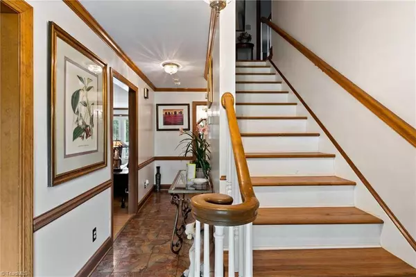 5205 Huntingwood DR, Pleasant Garden, NC 27313