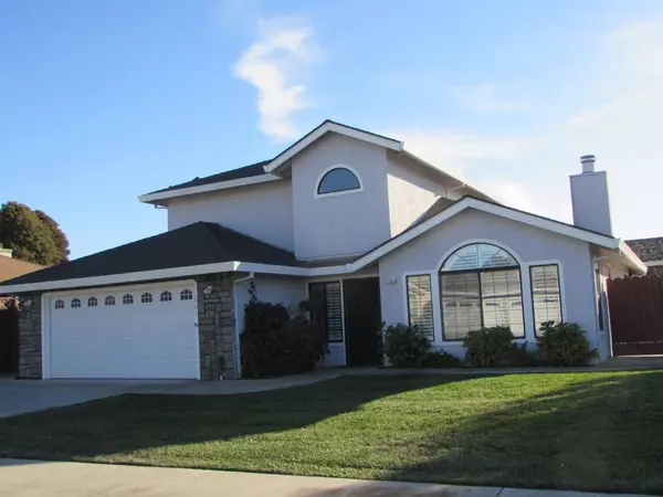 1701 Albion CT, Hollister, CA 95023