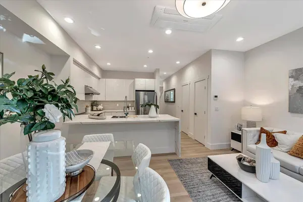 1986 Montecito AVE, Mountain View, CA 94043