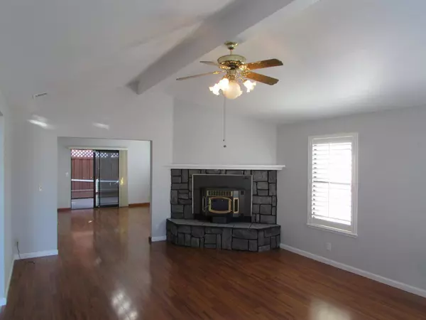 1701 Albion CT, Hollister, CA 95023