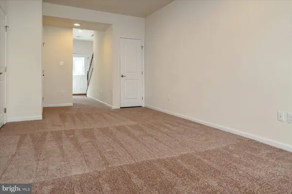 7230 WINDING HILLS DR, Hanover, MD 21076