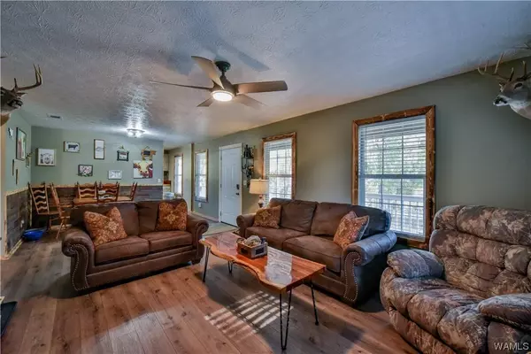 11129 County Rd 12, Fayette, AL 35555