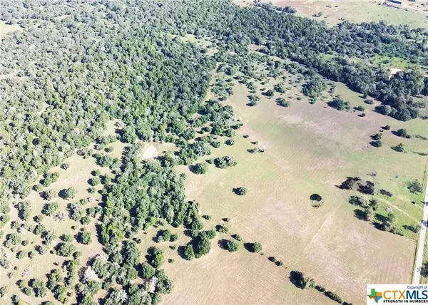 TBD Dickinson RD, Yoakum, TX 77995