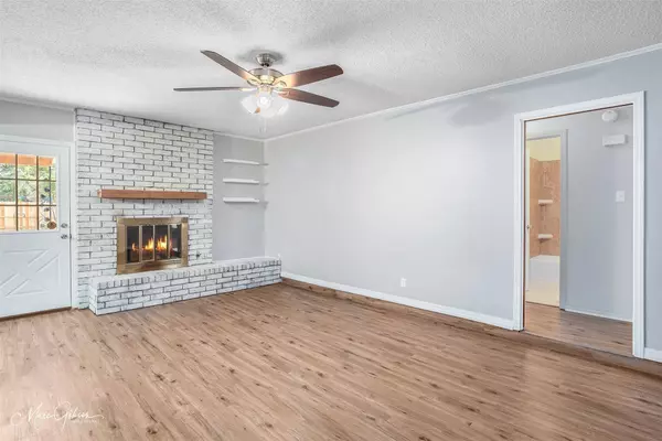 9249 Highcrest Drive, Shreveport, LA 71118