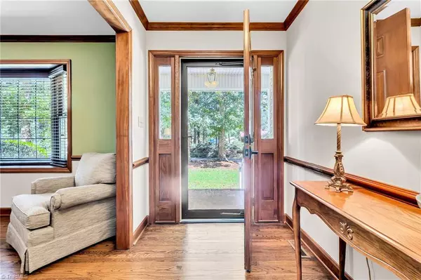 4800 Landaff DR, Greensboro, NC 27406