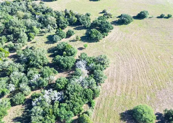 TBD Dickinson RD, Yoakum, TX 77995