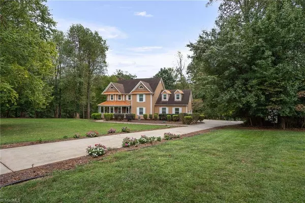 5205 Huntingwood DR, Pleasant Garden, NC 27313