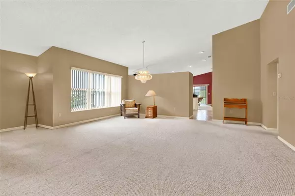 1563 GOLFSIDE VILLAGE BLVD, Apopka, FL 32712