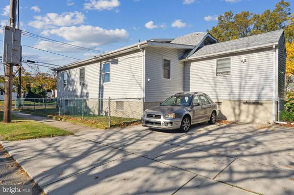 521 ALMONESSON RD, Westville, NJ 08093