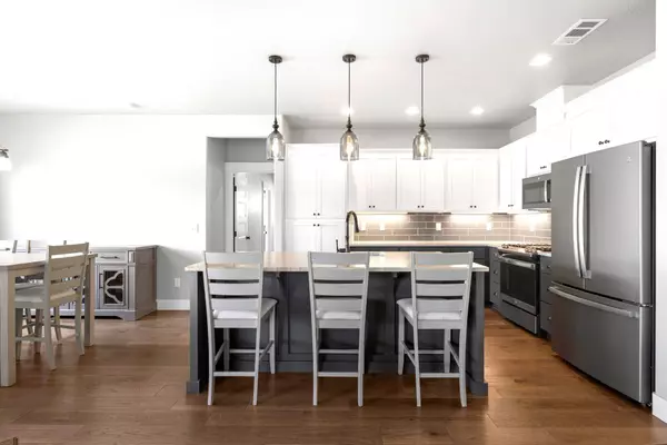 664 Aspen St, Medford, OR 97501