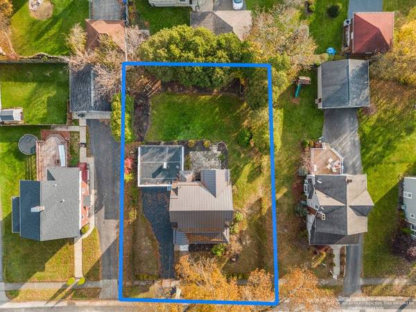 216 E Fairfield Ave, New Castle, PA 16105
