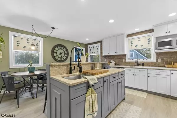 267 S Main St, Raritan Twp., NJ 08822