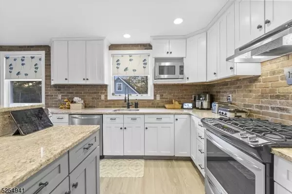 267 S Main St, Raritan Twp., NJ 08822