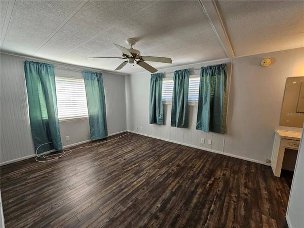 6710 36TH AVE E #106, Palmetto, FL 34221