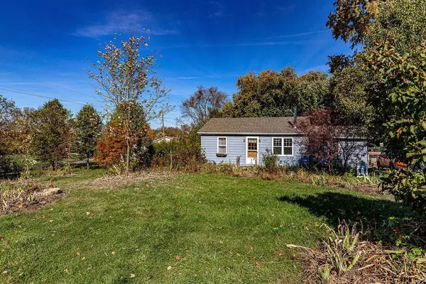 2060 John Gray RD, Fairfield, OH 45014