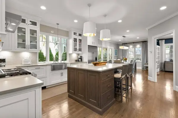 9 Lochstead Ave, Boston, MA 02130