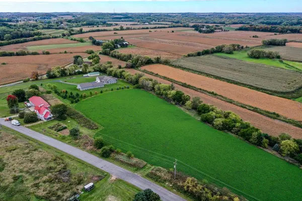 3.05 Acres Old Deerfield Road, Deerfield, WI 53531