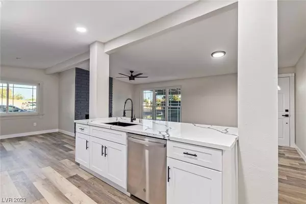 337 Upland Boulevard, Las Vegas, NV 89107