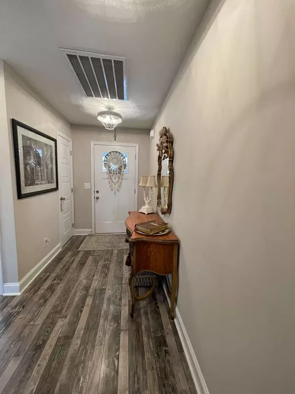 613 Bassett Ln, Clarksville, TN 37043