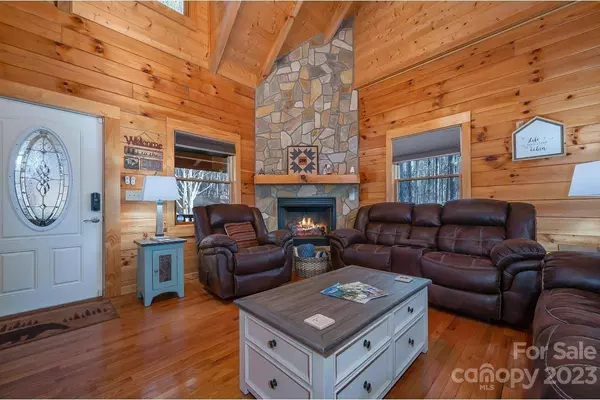 120 Chasewood DR, Rutherfordton, NC 28139