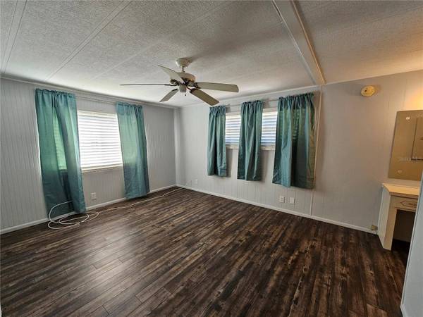 6710 36TH AVE E #106, Palmetto, FL 34221