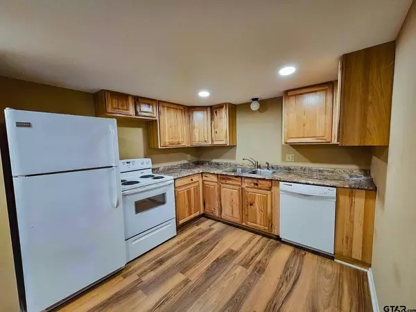 1989 E Fm 3288, Jacksonville, TX 75766