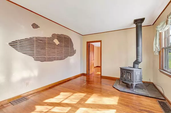 2060 John Gray RD, Fairfield, OH 45014