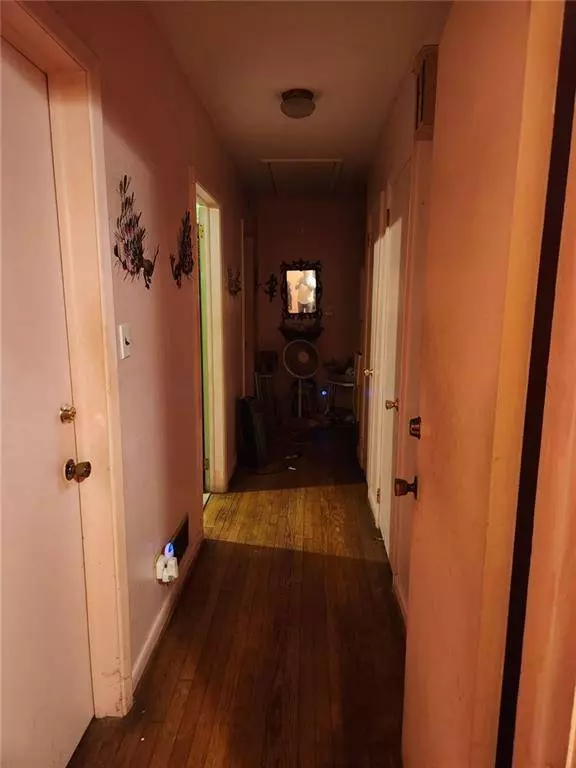 820 VENETTA NW, Atlanta, GA 30318